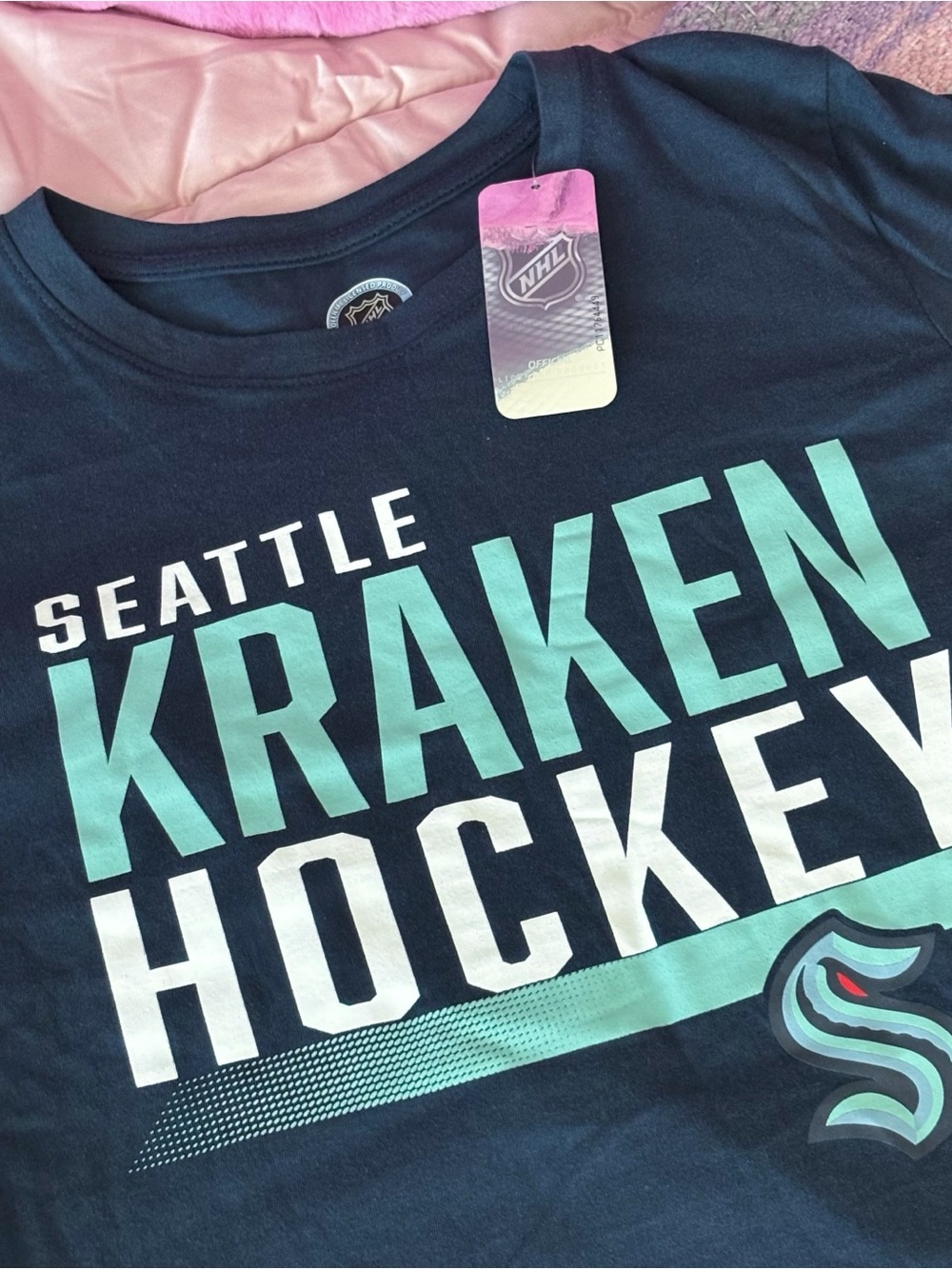 Seattle Kraken Youth Long Sleeve Shirt Size 12/14 NWT NHL